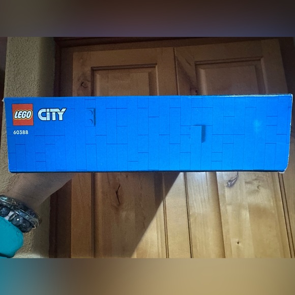 Gamer Tournament Lego truck set - Picture 4 of 4